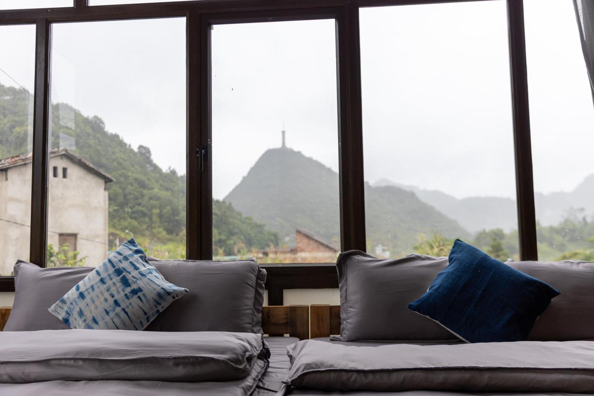 Khoi Homestay And Restaurant Loung Co ภายนอก รูปภาพ