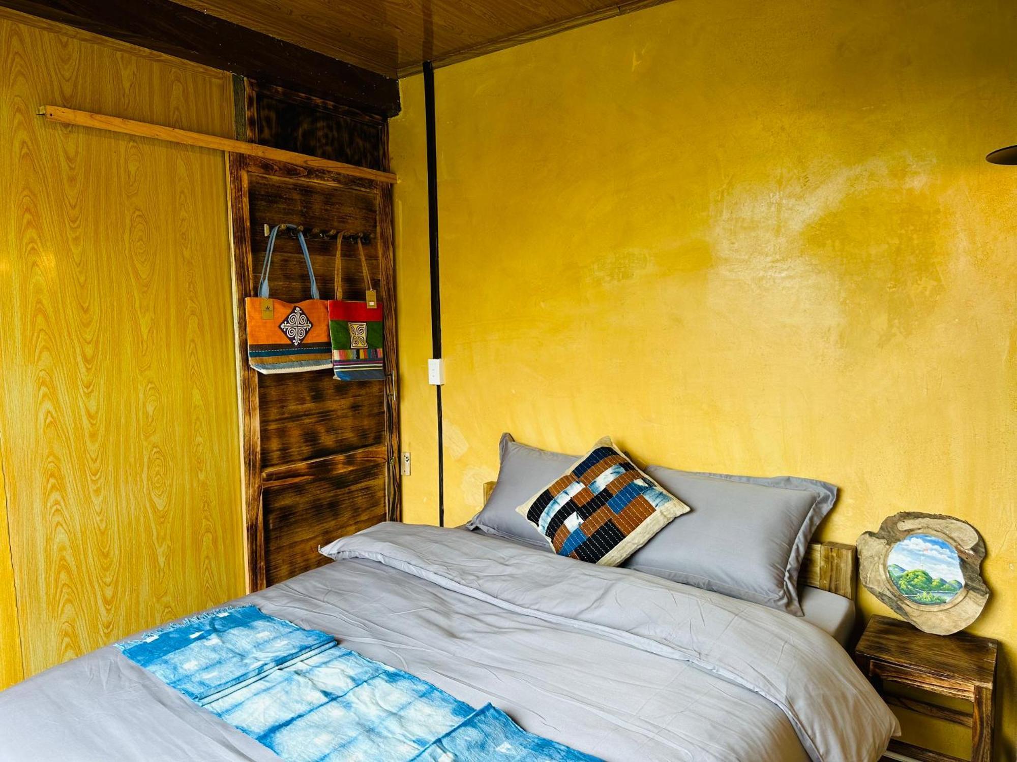 Khoi Homestay And Restaurant Loung Co ภายนอก รูปภาพ